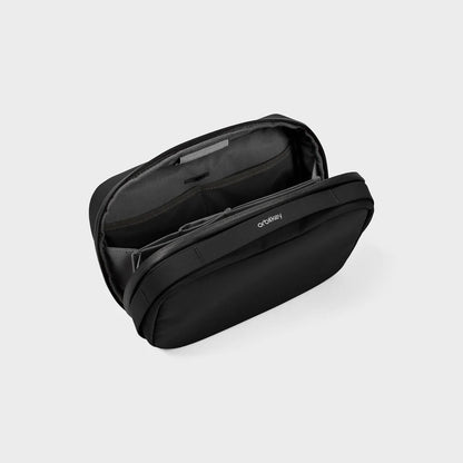 Organizer na akcesoria ORBITKEY 2-in-1 Tech Pouch Czarny