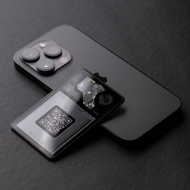 AirCard™ Pro ultracienka lokalizator Bluetooth (Apple+Android)