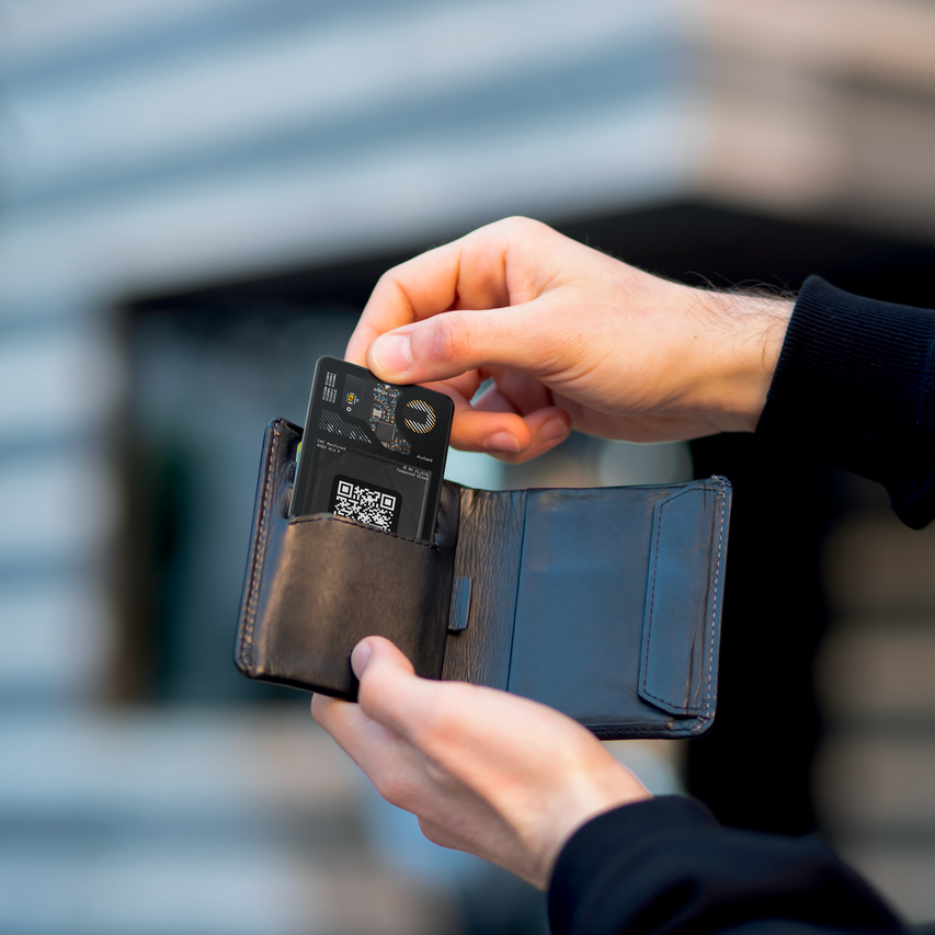 AirCard™ Pro ultracienka lokalizator Bluetooth (Apple+Android)